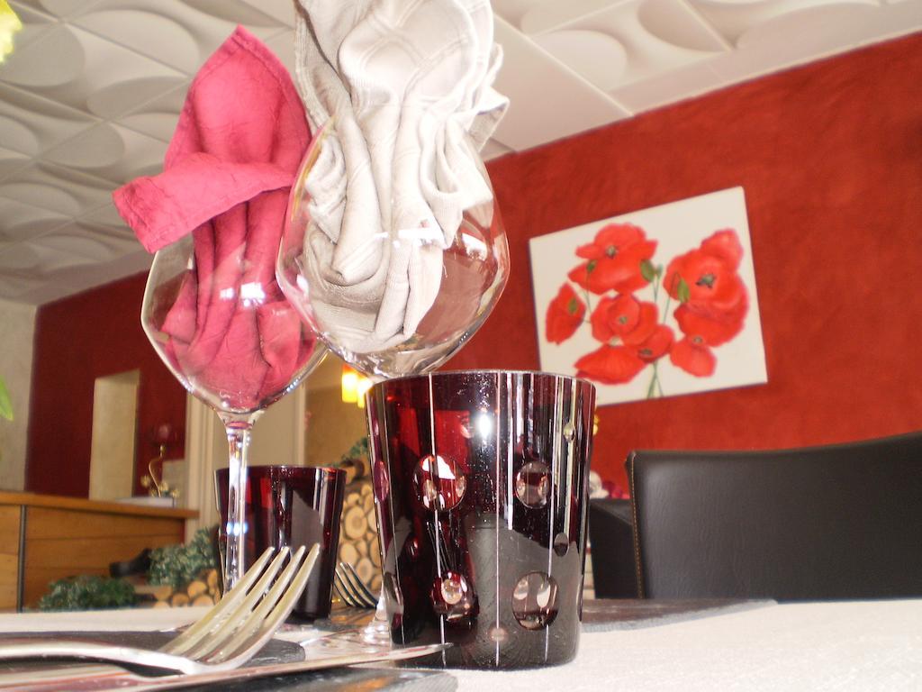 Hotel L Ander Saint-Flour  Rom bilde