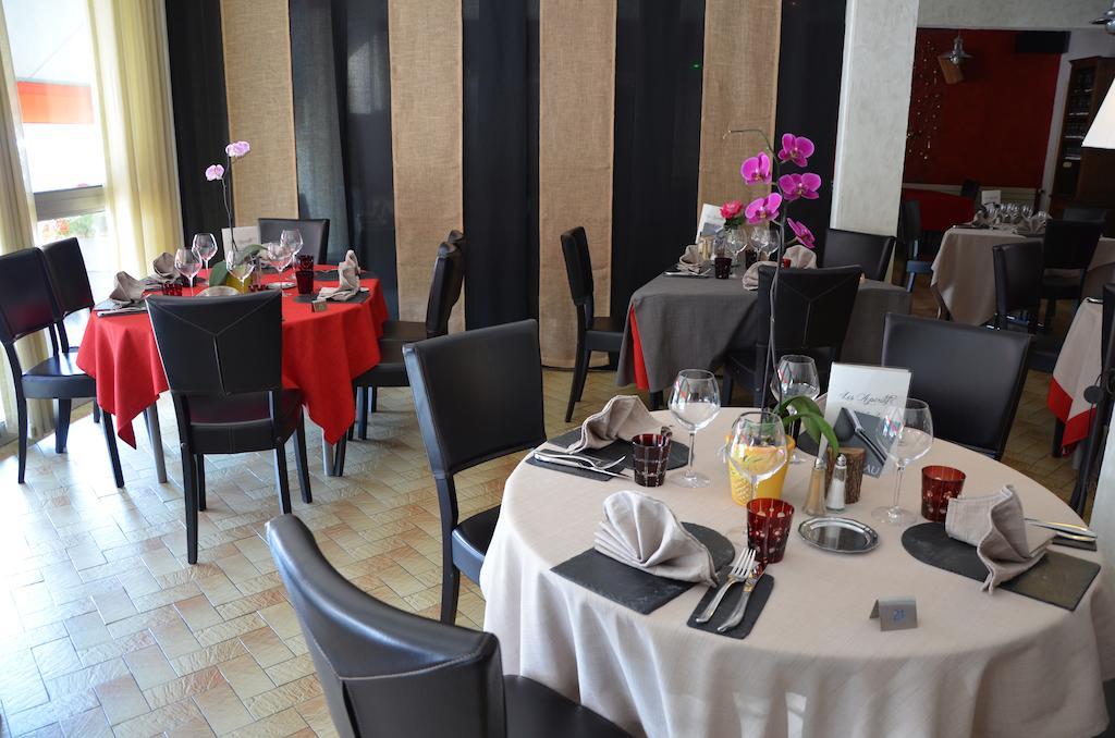 Hotel L Ander Saint-Flour  Rom bilde